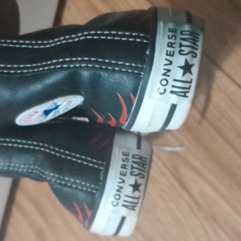 Converse Shoes - Picture 2 of 3